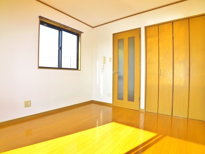 物件内観写真17　(居室)