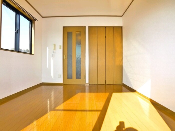 物件内観写真18　(居室)