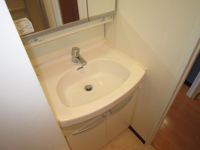 物件内観写真10　(洗面)