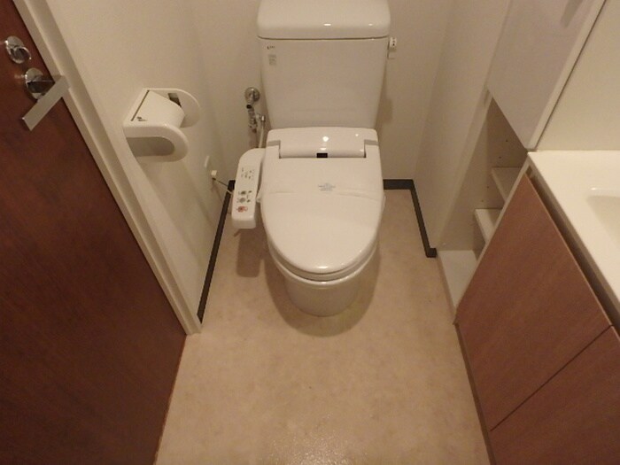 物件内観写真10　(トイレ)