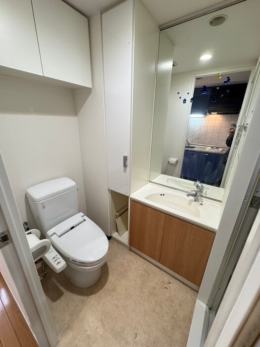 物件内観写真12　(洗面)