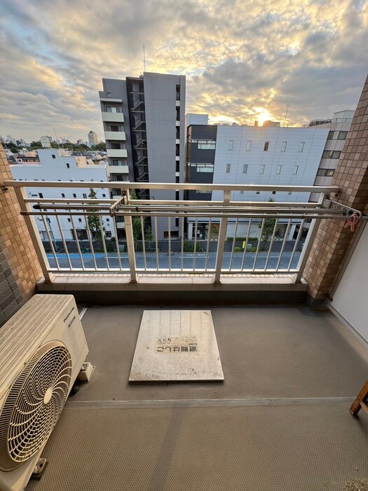 物件内観写真16　(ベランダ・バルコニー)