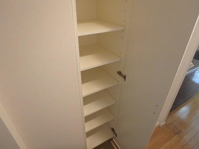 物件内観写真20　(靴箱)