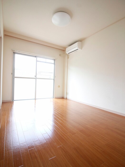 物件内観写真7　(ベランダ・バルコニー)