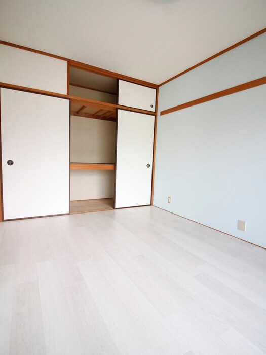 物件内観写真10　(収納)