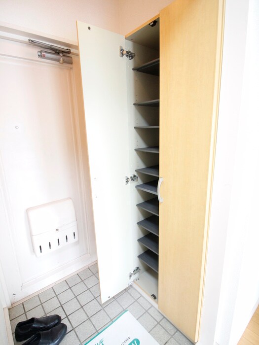 物件内観写真17　(靴箱)