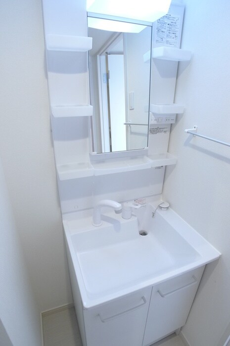 物件内観写真11　(洗面)