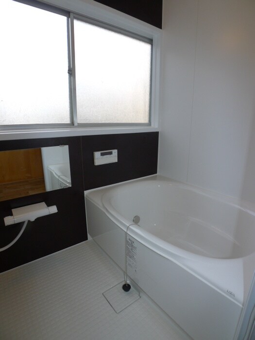 物件内観写真9　(バス／シャワールーム等)
