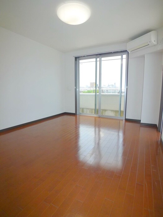 物件内観写真10　(内観写真)