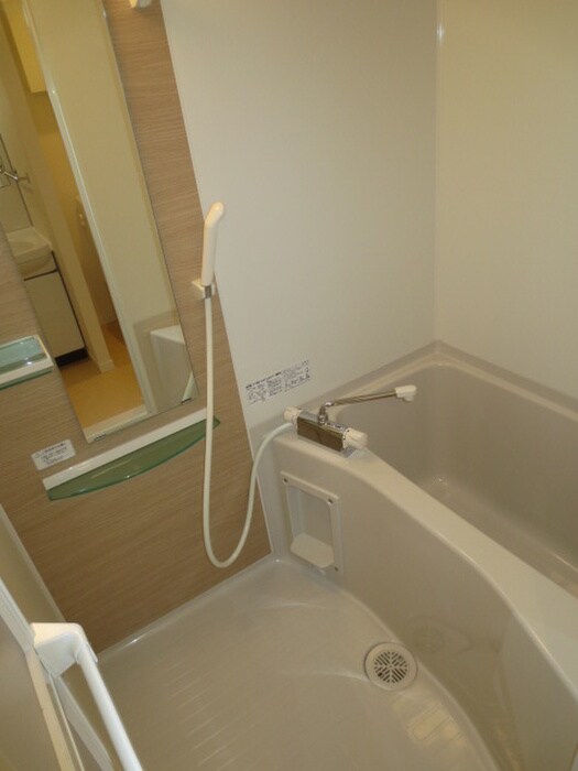 物件内観写真9　(バス／シャワールーム等)