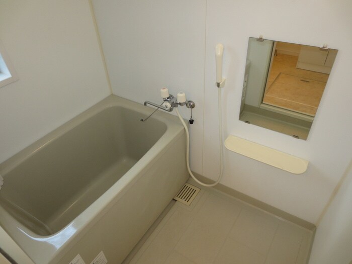 物件内観写真9　(バス／シャワールーム等)