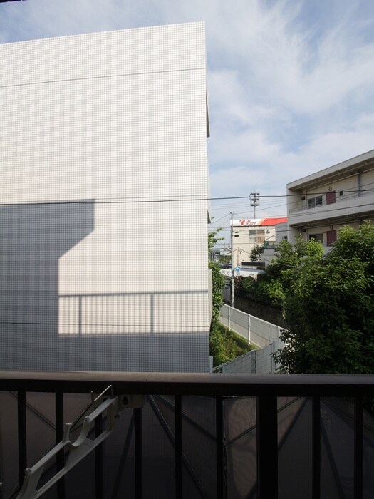 物件内観写真17　(室内からの展望)