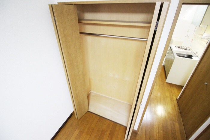 物件内観写真16　(収納)