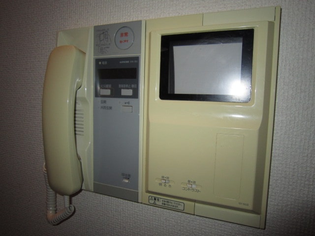 物件内観写真13　(玄関)