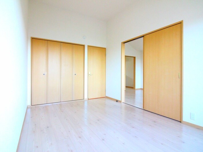 物件内観写真7　(居室)