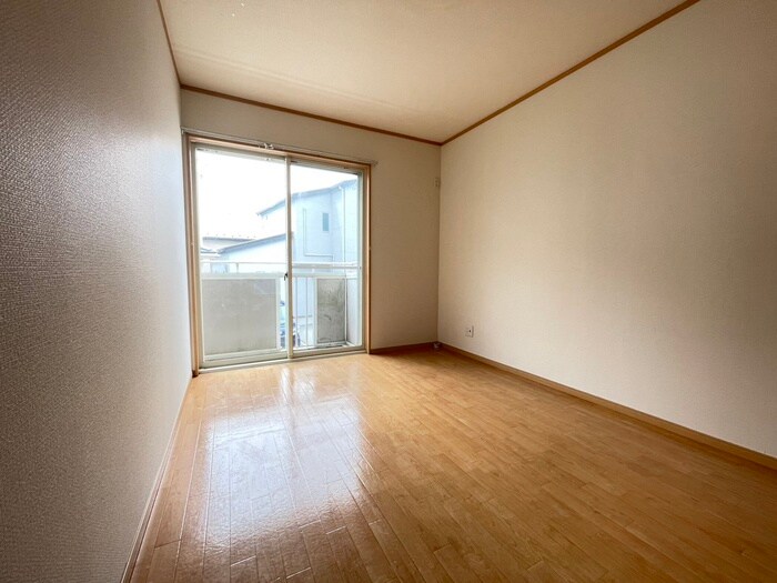 物件内観写真11　(居室)