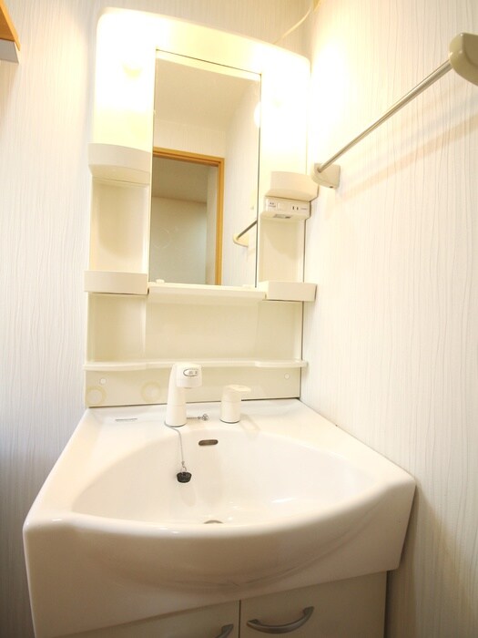 物件内観写真12　(洗面)