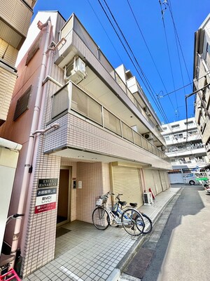 エクセルハナブサ外観写真