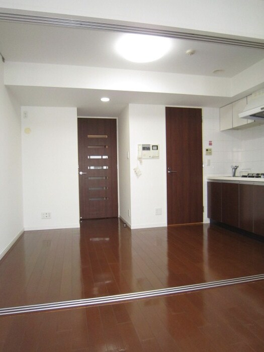 物件内観写真6　(居室)