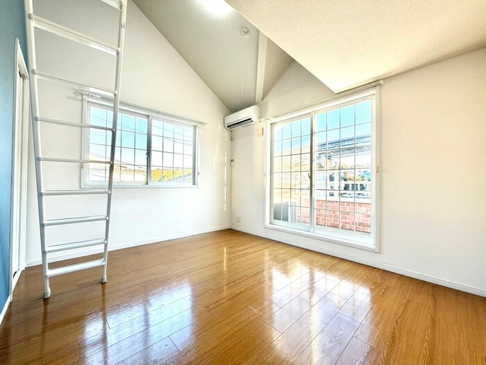 物件内観写真6　(居室)