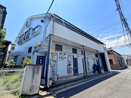 日興ハイツ外観写真