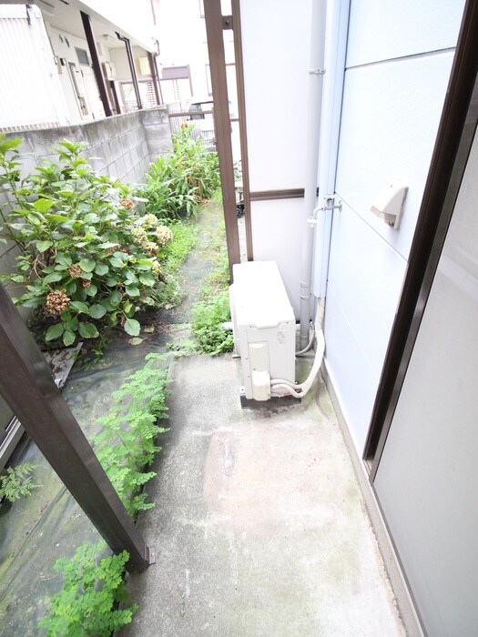 物件内観写真14　(洗濯機置場)