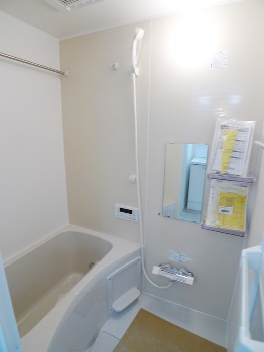物件内観写真9　(バス／シャワールーム等)