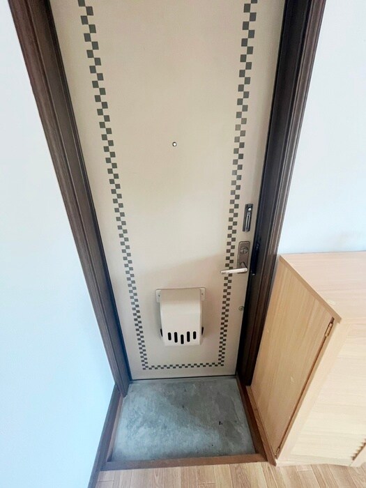 物件内観写真15　(玄関)