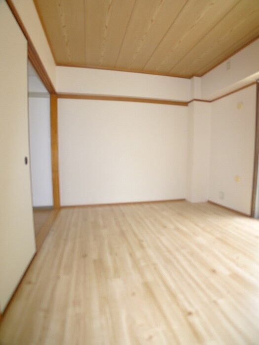 物件内観写真17　(居室)