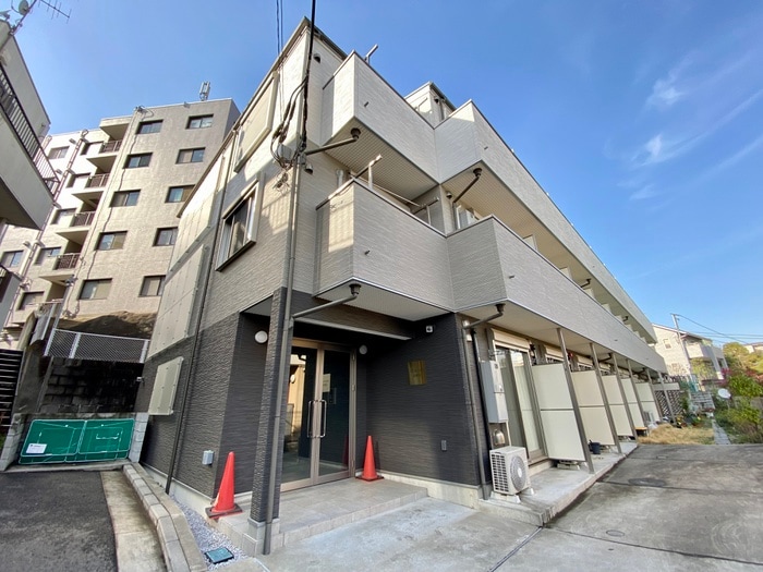 物件外観写真1　(外観写真)