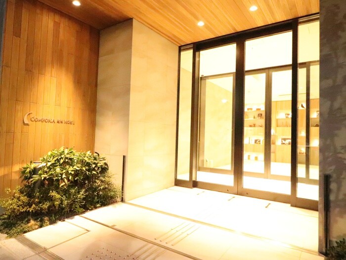 エントランス部分