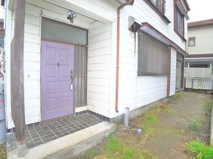 アンティークモダンリノベ戸建の物件外観写真