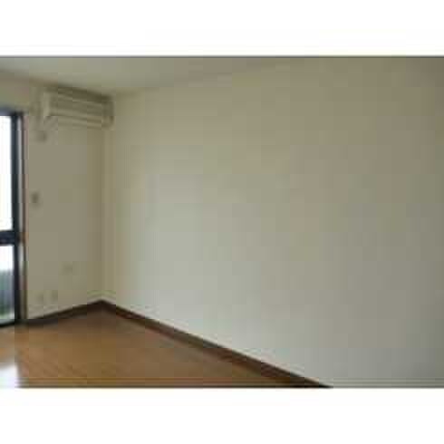 物件内観写真9　(廊下)