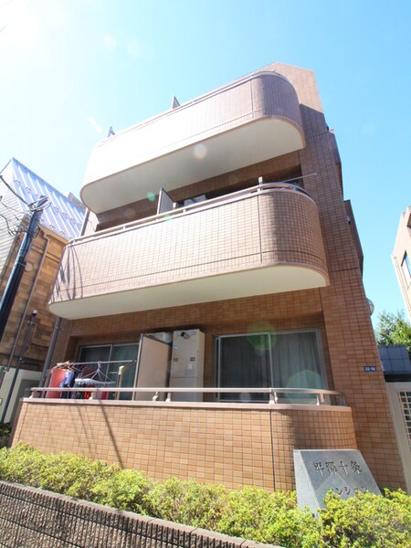 平澤十条マンション外観写真