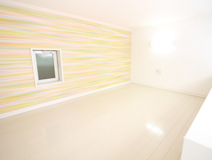 物件内観写真12　(ロフト)