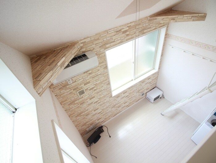 物件内観写真15　(居室)