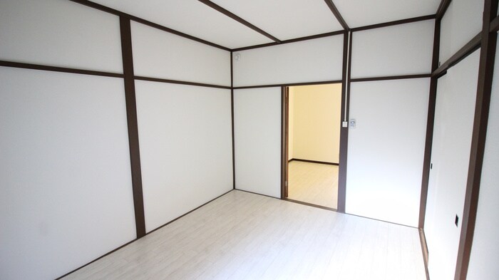 物件内観写真7　(居室)