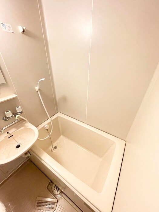物件内観写真9　(バス／シャワールーム等)