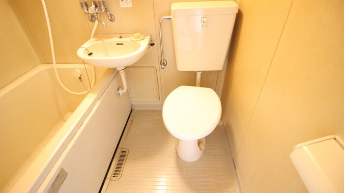 物件内観写真11　(トイレ)