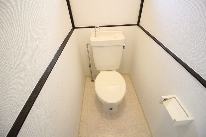 物件内観写真12　(トイレ)