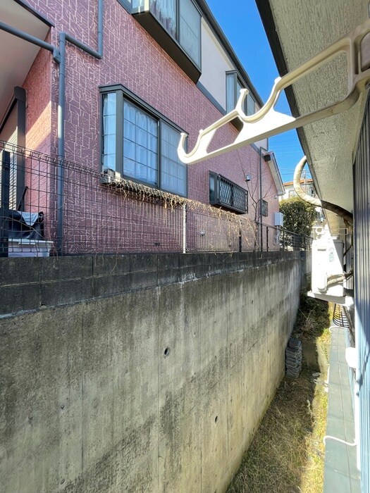 物件内観写真16　(室内からの展望)