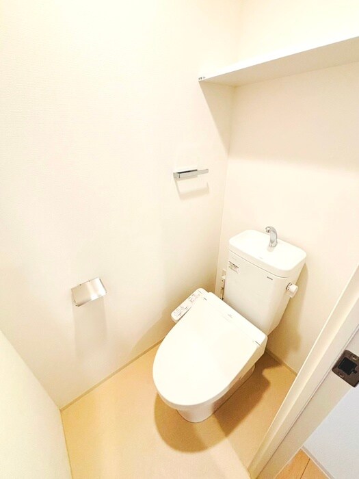 物件内観写真11　(トイレ)