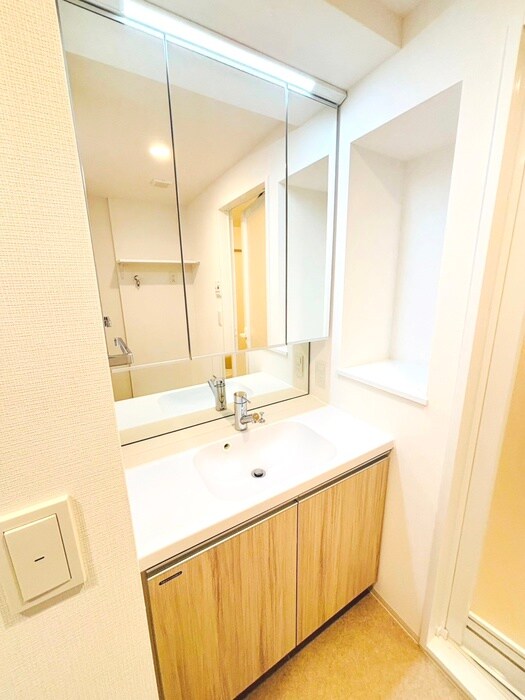 物件内観写真12　(洗面)