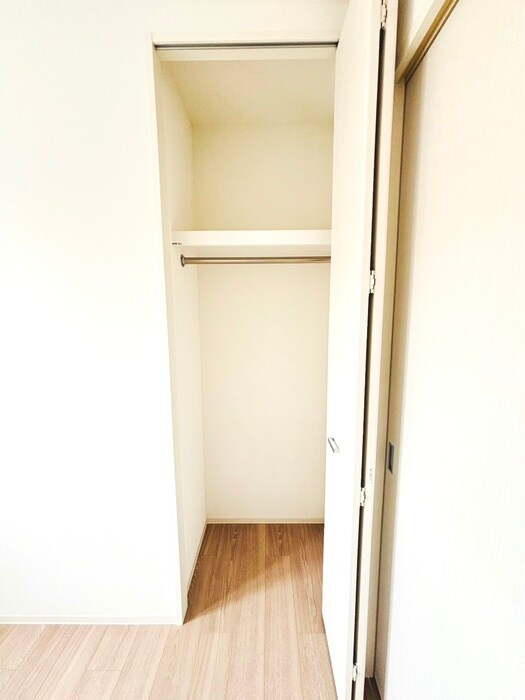 物件内観写真13　(収納)