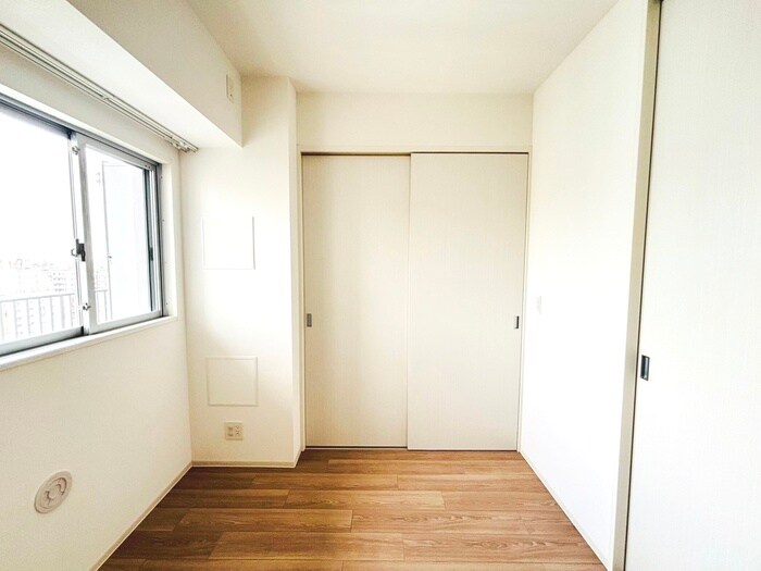 物件内観写真21　(居室)