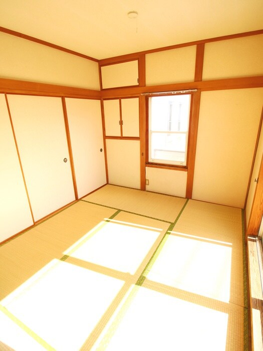 物件内観写真9　(居室)