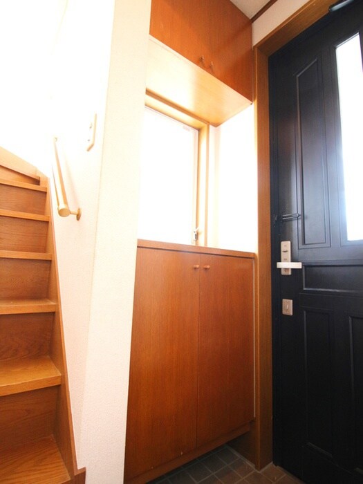 物件内観写真18　(靴箱)