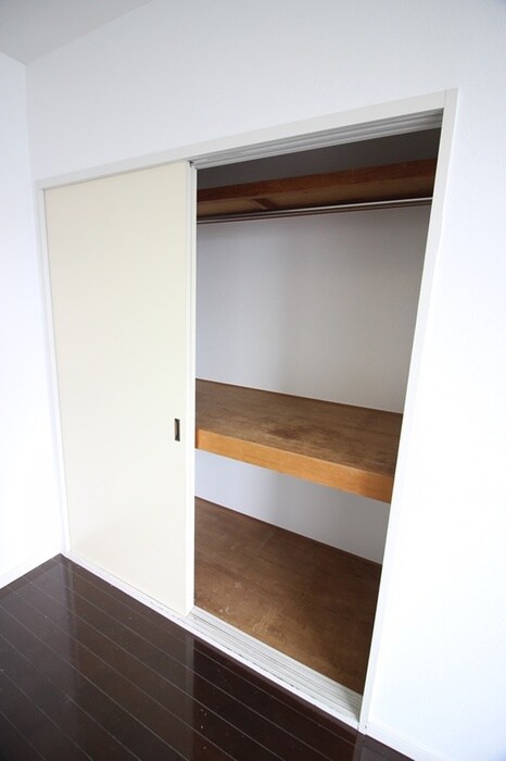 物件内観写真9　(収納)