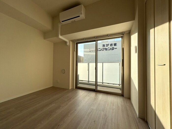 物件内観写真11　(居室)