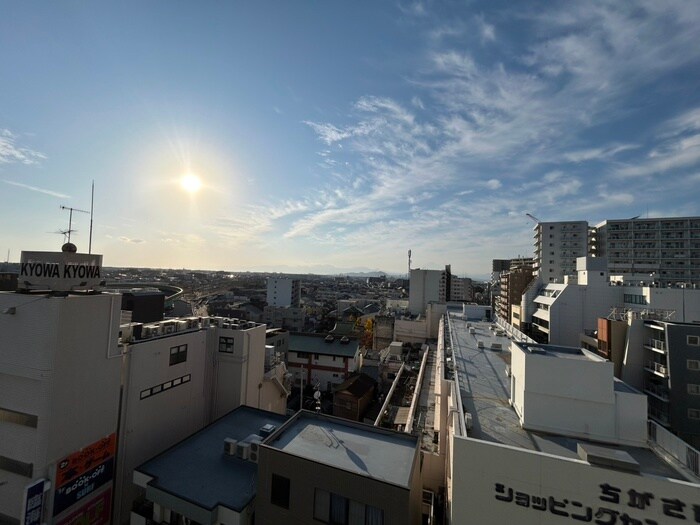 物件内観写真19　(室内からの展望)